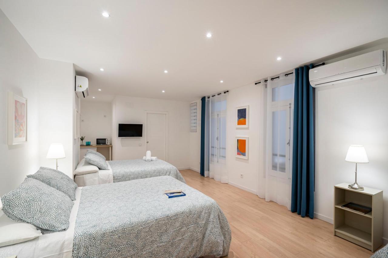 Room Plaza Espana Madrid Exterior photo